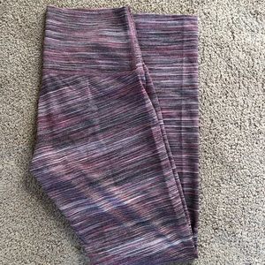 Lululemon leggings size 6